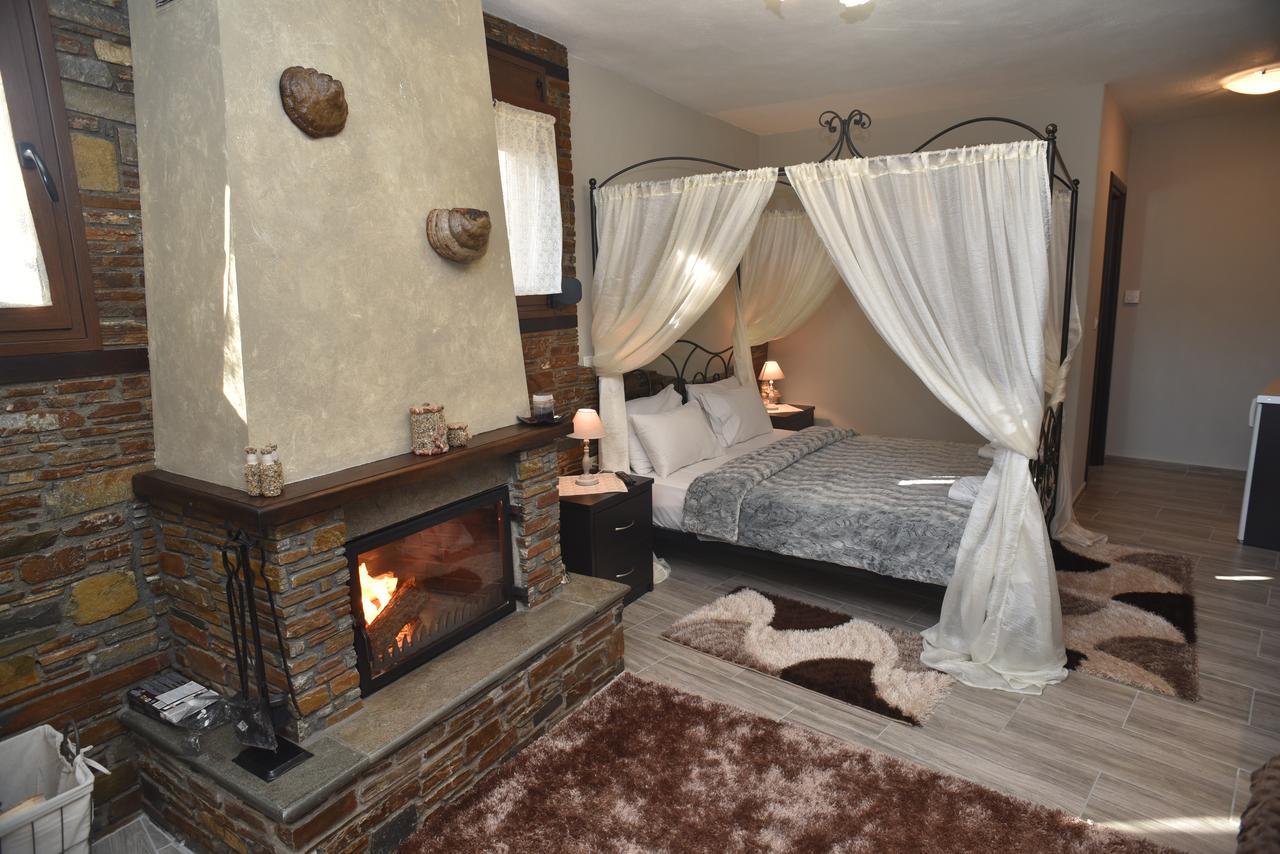 Guesthouse Athanasiou Káto Loutrákion Dış mekan fotoğraf